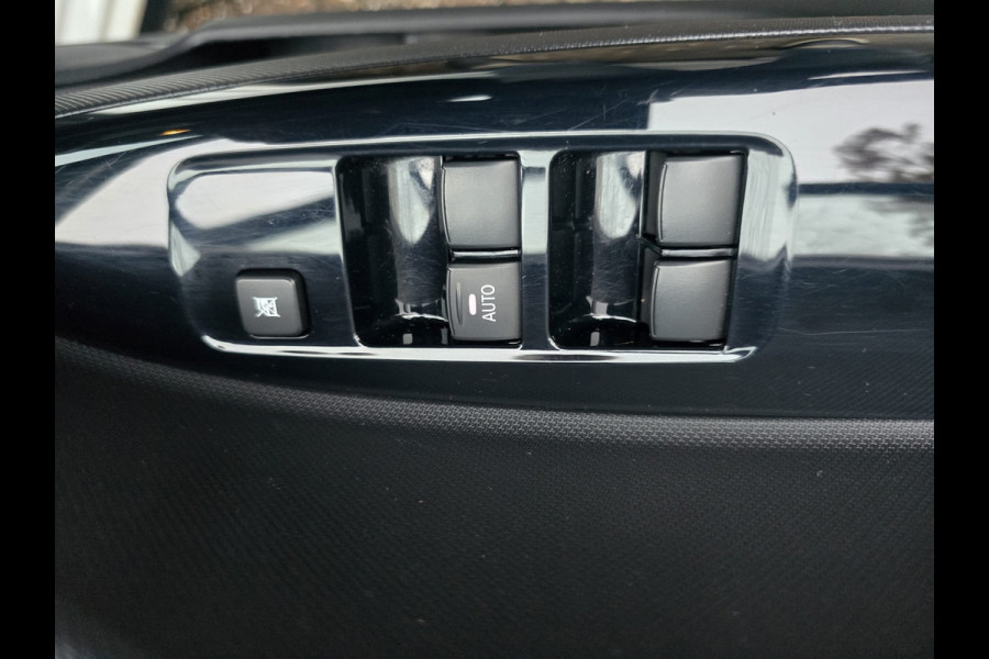 Mitsubishi Space Star 1.0 Active | 2E EIGENAAR | AIRCO | NAVI | LMV | NW APK | Mitsubishi Space Star 1.0 Active | 2E EIGENAAR | AIRCO | NAVI | LMV | NW APK |