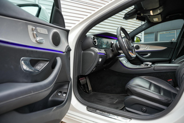 Mercedes-Benz E-Klasse 300 d Sport Edition AMG WideScreen Adapt. Cruise Memory Ambient Trekhaak Mercedes-Benz E-Klasse 300 d Sport Edition AMG WideScreen Adapt. Cruise Memory Ambient Trekhaak