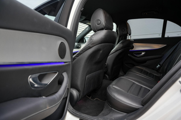 Mercedes-Benz E-Klasse 300 d Sport Edition AMG WideScreen Adapt. Cruise Memory Ambient Trekhaak Mercedes-Benz E-Klasse 300 d Sport Edition AMG WideScreen Adapt. Cruise Memory Ambient Trekhaak