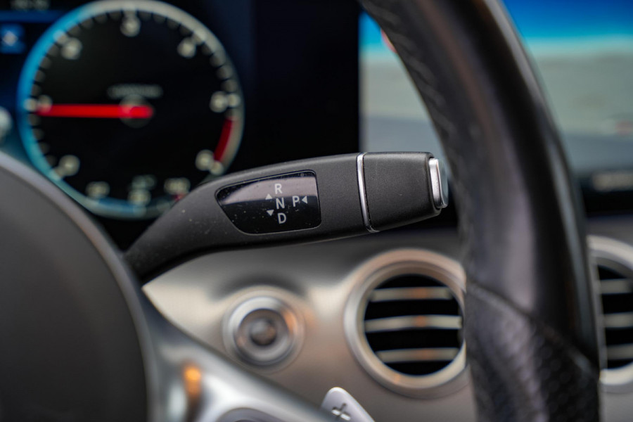 Mercedes-Benz E-Klasse 300 d Sport Edition AMG WideScreen Adapt. Cruise Memory Ambient Trekhaak Mercedes-Benz E-Klasse 300 d Sport Edition AMG WideScreen Adapt. Cruise Memory Ambient Trekhaak