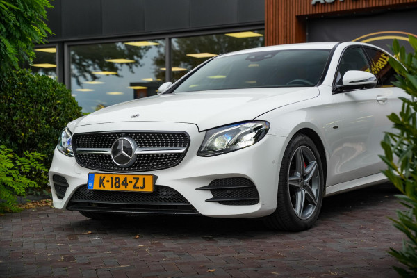 Mercedes-Benz E-Klasse 300 d Sport Edition AMG WideScreen Adapt. Cruise Memory Ambient Trekhaak Mercedes-Benz E-Klasse 300 d Sport Edition AMG WideScreen Adapt. Cruise Memory Ambient Trekhaak