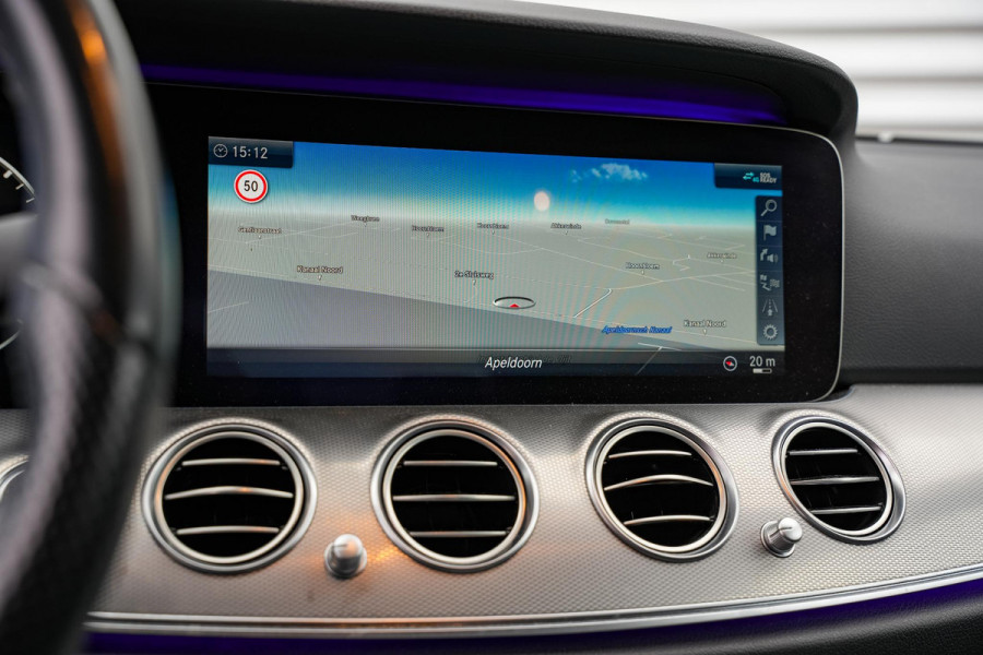 Mercedes-Benz E-Klasse 300 d Sport Edition AMG WideScreen Adapt. Cruise Memory Ambient Trekhaak Mercedes-Benz E-Klasse 300 d Sport Edition AMG WideScreen Adapt. Cruise Memory Ambient Trekhaak