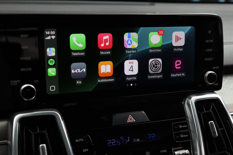 Kia Sorento 1.6 T-GDI Hybrid 4WD / PANO / KEYLESS / HUD / 360 / VOLLEDIG UITGEVOERD! Kia Sorento 1.6 T-GDI Hybrid 4WD / PANO / KEYLESS / HUD / 360 / VOLLEDIG UITGEVOERD!