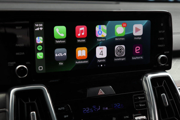 Kia Sorento 1.6 T-GDI Hybrid 4WD / PANO / KEYLESS / HUD / 360 / VOLLEDIG UITGEVOERD! Kia Sorento 1.6 T-GDI Hybrid 4WD / PANO / KEYLESS / HUD / 360 / VOLLEDIG UITGEVOERD!