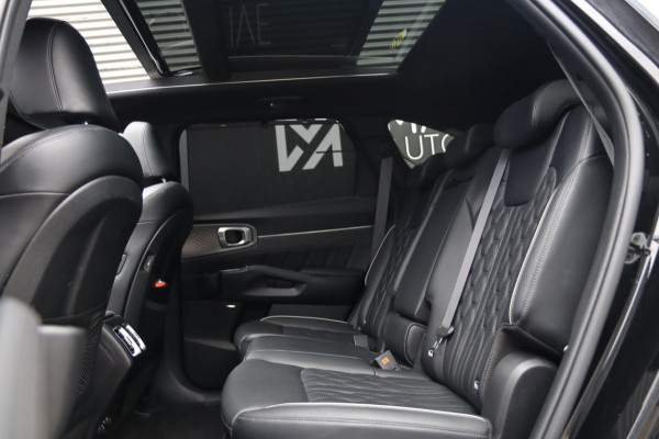 Kia Sorento 1.6 T-GDI Hybrid 4WD / PANO / KEYLESS / HUD / 360 / VOLLEDIG UITGEVOERD! Kia Sorento 1.6 T-GDI Hybrid 4WD / PANO / KEYLESS / HUD / 360 / VOLLEDIG UITGEVOERD!