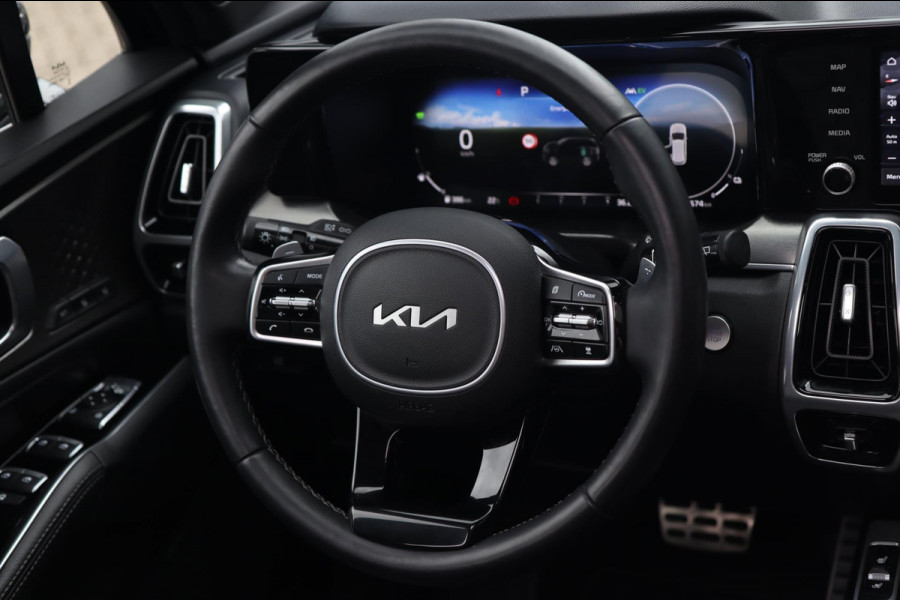 Kia Sorento 1.6 T-GDI Hybrid 4WD / PANO / KEYLESS / HUD / 360 / VOLLEDIG UITGEVOERD! Kia Sorento 1.6 T-GDI Hybrid 4WD / PANO / KEYLESS / HUD / 360 / VOLLEDIG UITGEVOERD!