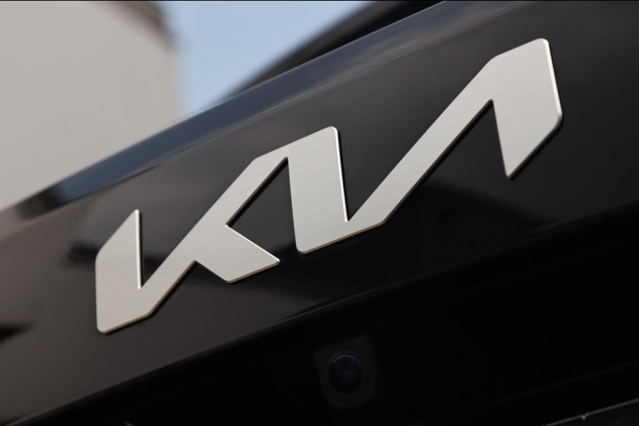 Kia Sorento 1.6 T-GDI Hybrid 4WD / PANO / KEYLESS / HUD / 360 / VOLLEDIG UITGEVOERD! Kia Sorento 1.6 T-GDI Hybrid 4WD / PANO / KEYLESS / HUD / 360 / VOLLEDIG UITGEVOERD!