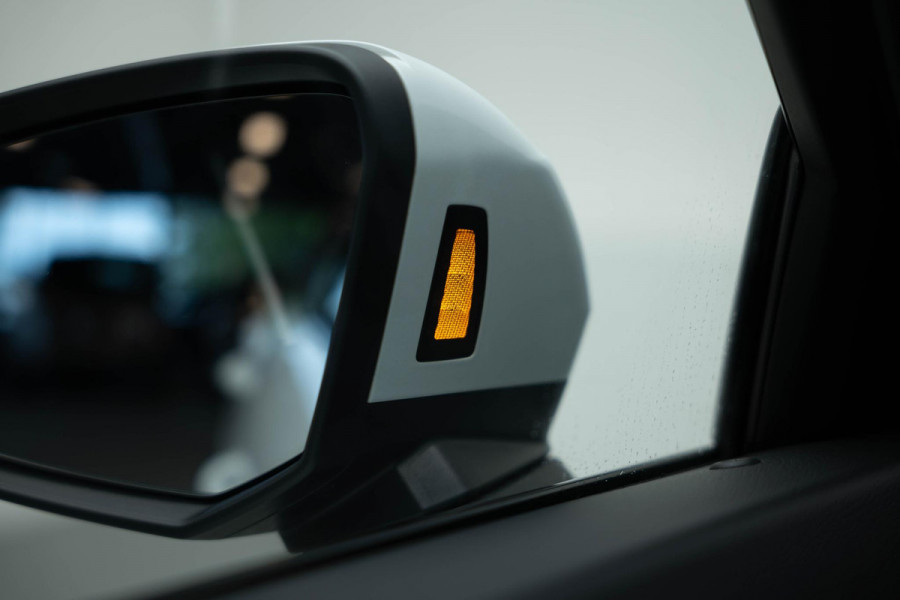 Audi Q3 Sportback 40 TFSI quattro S Edition |Pano|B&O|3xS-Line|Ambient|