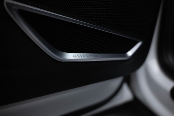 Audi Q3 Sportback 40 TFSI quattro S Edition |Pano|B&O|3xS-Line|Ambient|