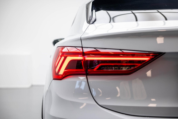 Audi Q3 Sportback 40 TFSI quattro S Edition |Pano|B&O|3xS-Line|Ambient|