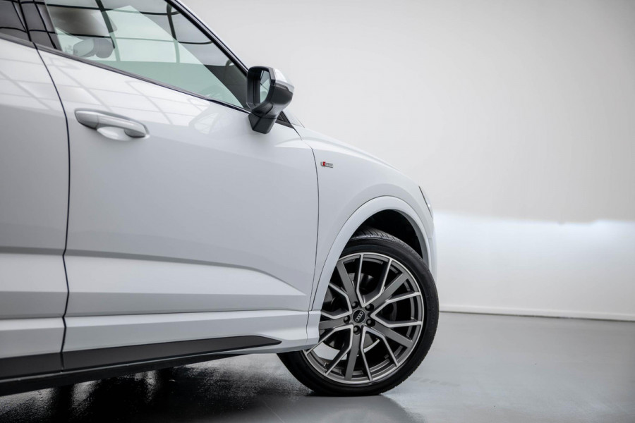 Audi Q3 Sportback 40 TFSI quattro S Edition |Pano|B&O|3xS-Line|Ambient|