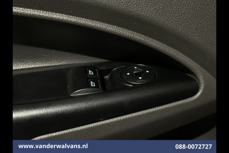 Ford Transit Connect 1.5 EcoBlue 120pk L2H1 Euro6 Airco | Apple Carplay | Camera | Navigatie | Stoelverwarming 1500kg trekvermogen, zijdeur, verwarmde voorruit, parkeersensoren