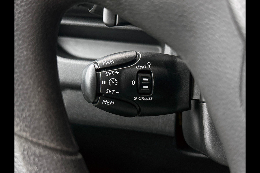 Peugeot Expert 180PK Long Premium Dubbele Cabine Automaat Airco Bluetooth LM Velgen Look pakket