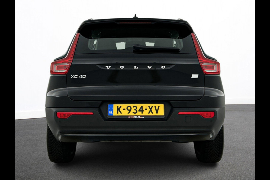 Volvo XC40 1.5 T4 Recharge R-Design Expression Auto. Navigatie Apple Carplay/ Android Auto Camera Parkeersensoren achter Adaptive Cruise Control Full Led Virtual Cockpit Climate Control Lichtmetalen velgen