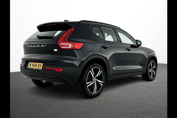 Volvo XC40 1.5 T4 Recharge R-Design Expression Auto. Navigatie Apple Carplay/ Android Auto Camera Parkeersensoren achter Adaptive Cruise Control Full Led Virtual Cockpit Climate Control Lichtmetalen velgen