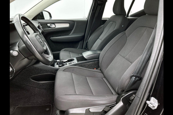 Volvo XC40 1.5 T4 Recharge R-Design Expression Auto. Navigatie Apple Carplay/ Android Auto Camera Parkeersensoren achter Adaptive Cruise Control Full Led Virtual Cockpit Climate Control Lichtmetalen velgen