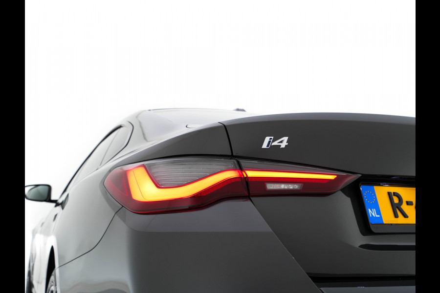 BMW i4 eDrive40 84 kWh M-Sportpack [ 3-Fase ] { SOH-95%} (INCL-BTW) *LEATHER-ALCANTARA | FULL-LED | ADAPTIVE-CRUISE | WIDE-SCREEN-DIGI-COCKPIT | DAB+ | CAMERA | AMBIENT-LIGHT | CARPLAY | SPORT-SEATS | PRIVACY-GLASS | TOWBAR | 18''ALU*