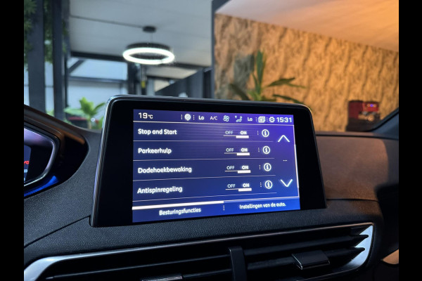 Peugeot 3008 1.6 PureTech GT Line Garantie Pano 181 PK Cruise Carplay 360 Camera Clima Navi LED DAB Rijklaar