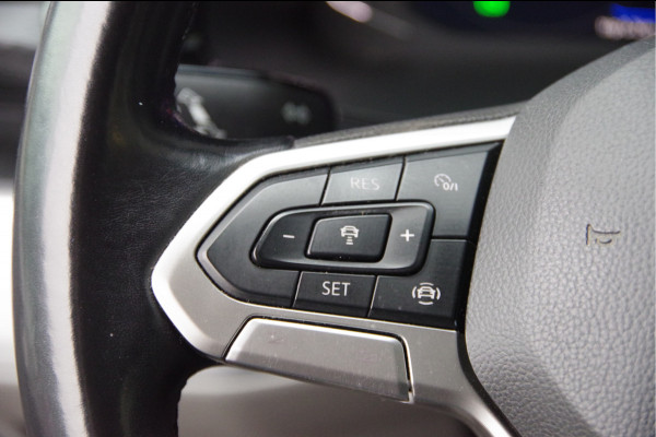 Volkswagen Transporter 2.0 TDI L2 BULLI, 150PK AUT. GLASSLOOK, LED, TREKHAAK, VIRTUAL, ADAPT. CRUISE, NAVI, AIRCO, PARKEERSENSOREN, CARPLAY, NL AUTO, N Volkswagen Transporter 2.0 TDI L2 BULLI, 150PK AUT. GLASSLOOK, LED, TREKHAAK, VIRTUAL, ADAPT. CRUISE, NAVI, AIRCO, PARKEERSENSOREN, CARPLAY, NL AUTO, N