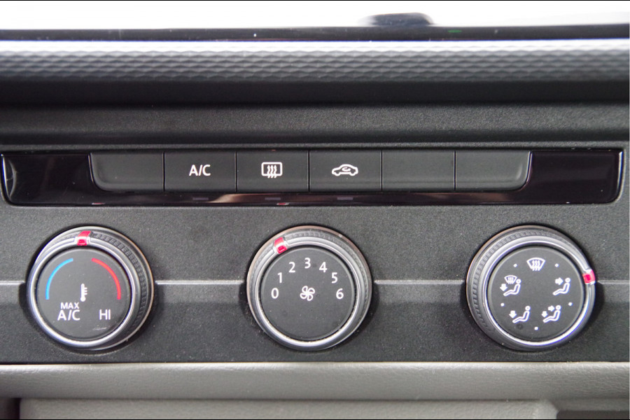 Volkswagen Transporter 2.0 TDI L2 BULLI, 150PK AUT. GLASSLOOK, LED, TREKHAAK, VIRTUAL, ADAPT. CRUISE, NAVI, AIRCO, PARKEERSENSOREN, CARPLAY, NL AUTO, N Volkswagen Transporter 2.0 TDI L2 BULLI, 150PK AUT. GLASSLOOK, LED, TREKHAAK, VIRTUAL, ADAPT. CRUISE, NAVI, AIRCO, PARKEERSENSOREN, CARPLAY, NL AUTO, N