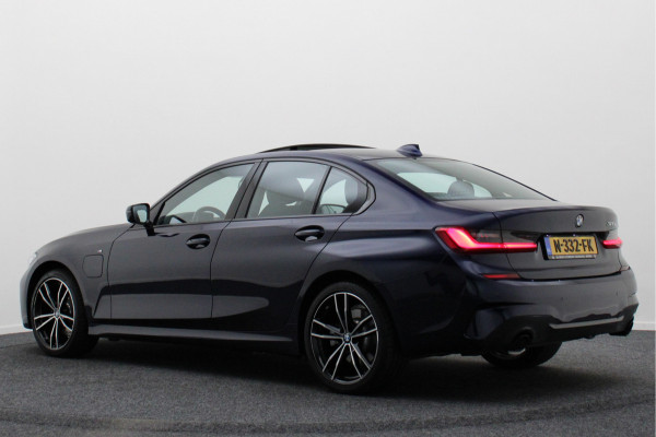 BMW 3-serie 320e Business Edition Plus M Sport Laser LED, Leer, Schuif-/kanteldak, Apple Carplay, Trekhaak elektr., 19" BMW 3-serie 320e Business Edition Plus M Sport Laser LED, Leer, Schuif-/kanteldak, Apple Carplay, Trekhaak elektr., 19"