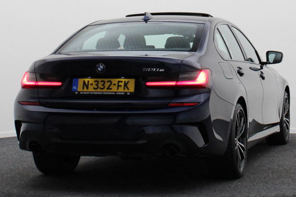 BMW 3-serie 320e Business Edition Plus M Sport Laser LED, Leer, Schuif-/kanteldak, Apple Carplay, Trekhaak elektr., 19" BMW 3-serie 320e Business Edition Plus M Sport Laser LED, Leer, Schuif-/kanteldak, Apple Carplay, Trekhaak elektr., 19"