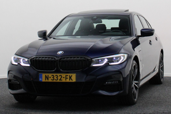 BMW 3-serie 320e Business Edition Plus M Sport Laser LED, Leer, Schuif-/kanteldak, Apple Carplay, Trekhaak elektr., 19" BMW 3-serie 320e Business Edition Plus M Sport Laser LED, Leer, Schuif-/kanteldak, Apple Carplay, Trekhaak elektr., 19"