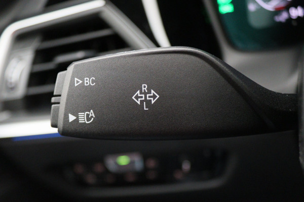 BMW 3-serie 320e Business Edition Plus M Sport Laser LED, Leer, Schuif-/kanteldak, Apple Carplay, Trekhaak elektr., 19" BMW 3-serie 320e Business Edition Plus M Sport Laser LED, Leer, Schuif-/kanteldak, Apple Carplay, Trekhaak elektr., 19"