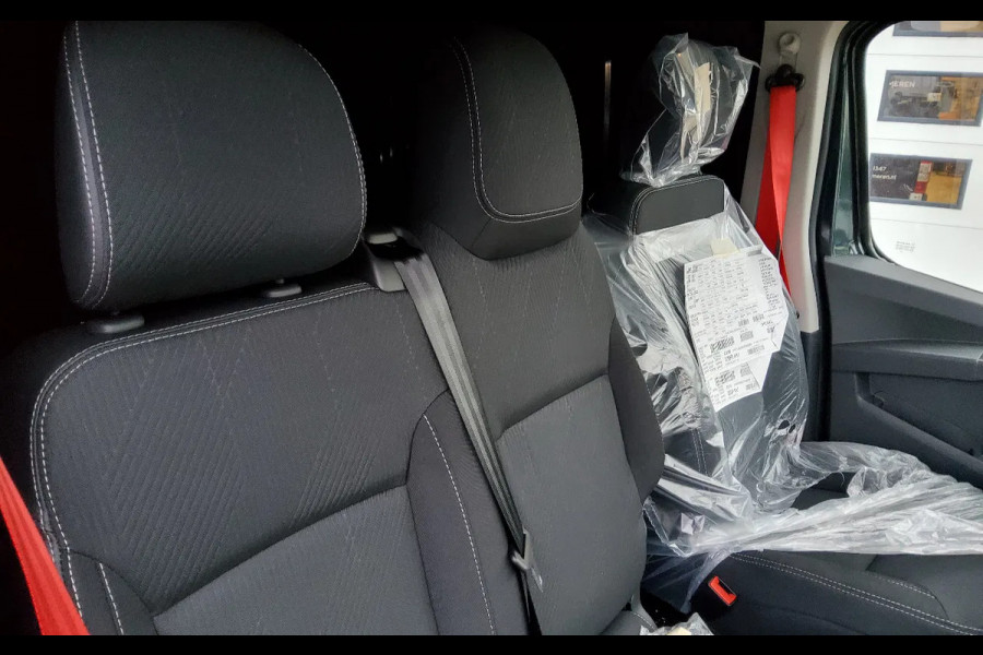 Renault Trafic 150 PK AUTOMAAT L2H1 DUBBELE CABINE - EURO 6 - GRIJS COMETE METALLIC - V-58-JPX - BPM VRIJ! Renault Trafic 150 PK AUTOMAAT L2H1 DUBBELE CABINE - EURO 6 - GRIJS COMETE METALLIC - V-58-JPX - BPM VRIJ!