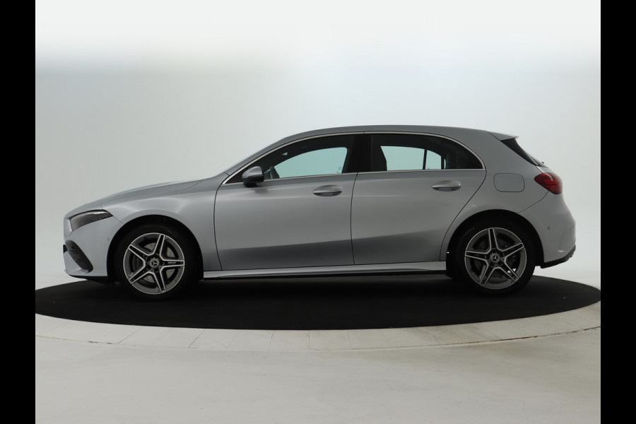 Mercedes-Benz A-Klasse 250 e Star Edition AMG Line AMG Line | Sfeerverlichting  |Achteruitrijcamera |  Smartphone-integratie | Inclusief 24 maanden MB Certified garantie voor Europa.