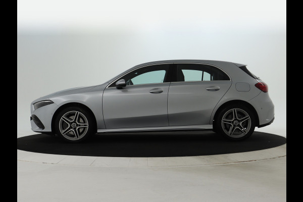 Mercedes-Benz A-Klasse 250 e Star Edition AMG Line AMG Line | Sfeerverlichting  |Achteruitrijcamera |  Smartphone-integratie | Inclusief 24 maanden MB Certified garantie voor Europa.
