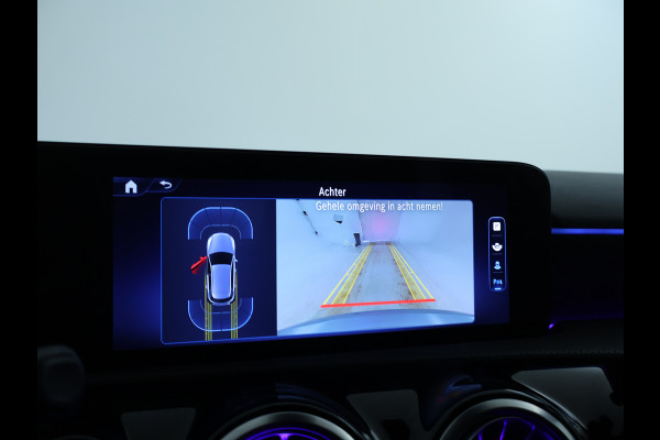 Mercedes-Benz A-Klasse 250 e Star Edition AMG Line AMG Line | Sfeerverlichting  |Achteruitrijcamera |  Smartphone-integratie | Inclusief 24 maanden MB Certified garantie voor Europa.