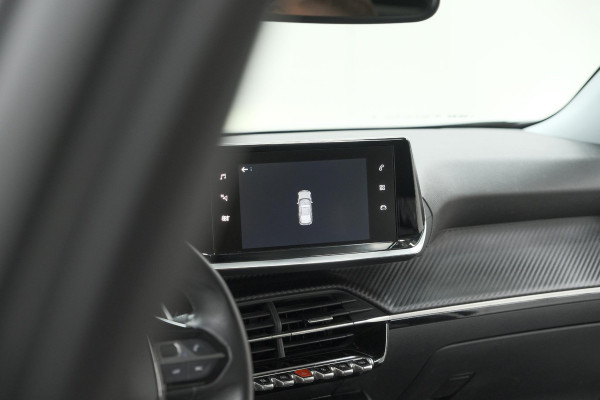 Peugeot 2008 PureTech 130 EAT8 Allure | Parkeersensoren | Navigatie | Apple Carplay | Climate Control