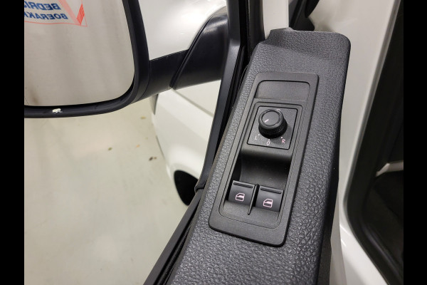 Volkswagen Transporter Kombi 2.0TSI 9-Personenbus - Excl. BTW / BPM vrij Benzine!