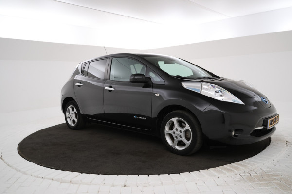 Nissan Leaf Acenta 30 kWh Airco, Bluetooth, Parkeersensore Nissan Leaf Acenta 30 kWh Airco, Bluetooth, Parkeersensore