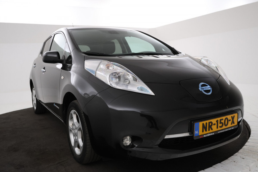 Nissan Leaf Acenta 30 kWh Airco, Bluetooth, Parkeersensore Nissan Leaf Acenta 30 kWh Airco, Bluetooth, Parkeersensore