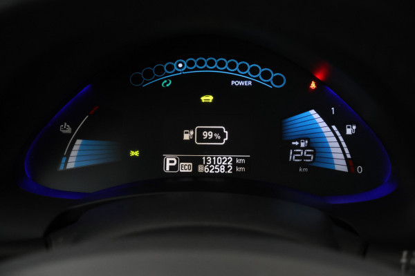 Nissan Leaf Acenta 30 kWh Airco, Bluetooth, Parkeersensore Nissan Leaf Acenta 30 kWh Airco, Bluetooth, Parkeersensore