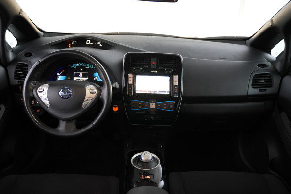 Nissan Leaf Acenta 30 kWh Airco, Bluetooth, Parkeersensore Nissan Leaf Acenta 30 kWh Airco, Bluetooth, Parkeersensore