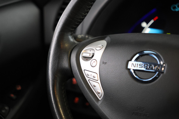 Nissan Leaf Acenta 30 kWh Airco, Bluetooth, Parkeersensore Nissan Leaf Acenta 30 kWh Airco, Bluetooth, Parkeersensore