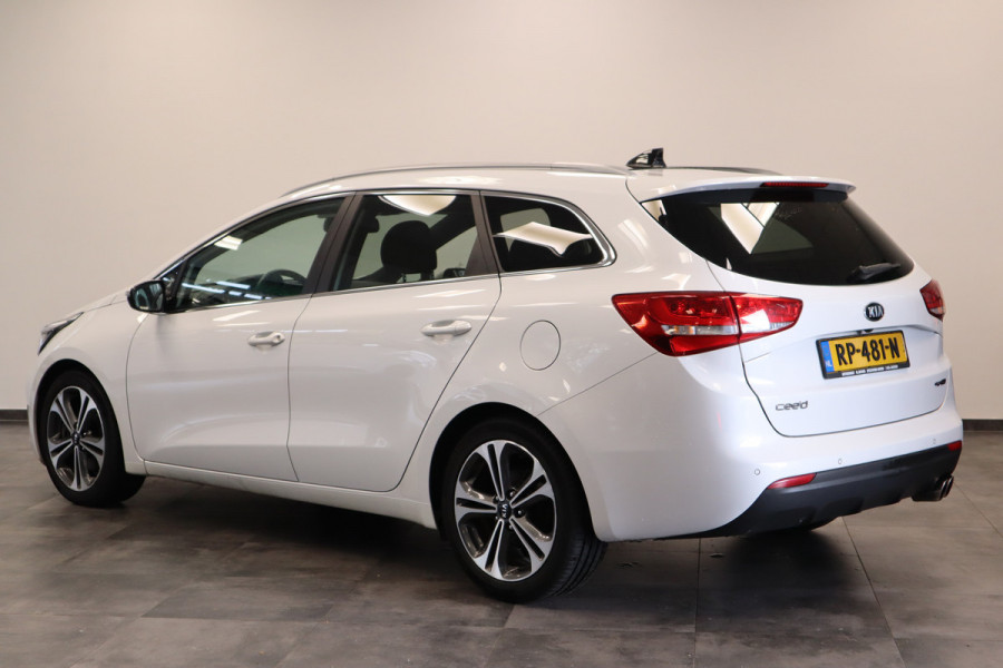 Kia cee'd Sportswagon 1.0 T-GDi GT-Line Summer Edition Panoramadak Navigatie Kia cee'd Sportswagon 1.0 T-GDi GT-Line Summer Edition Panoramadak Navigatie