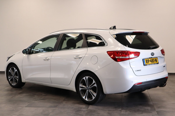 Kia cee'd Sportswagon 1.0 T-GDi GT-Line Summer Edition Panoramadak Navigatie Kia cee'd Sportswagon 1.0 T-GDi GT-Line Summer Edition Panoramadak Navigatie