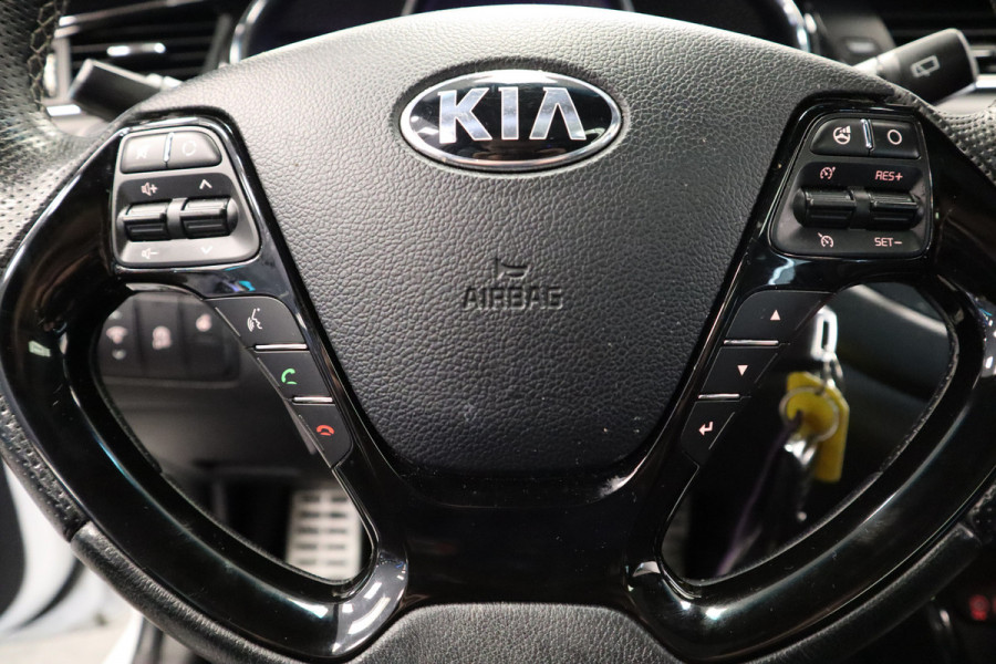 Kia cee'd Sportswagon 1.0 T-GDi GT-Line Summer Edition Panoramadak Navigatie Kia cee'd Sportswagon 1.0 T-GDi GT-Line Summer Edition Panoramadak Navigatie