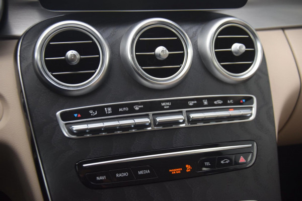 Mercedes-Benz C-Klasse Estate 300 e Business Solution AMG Limited ADAPTIEVE CRUISE/360 CAMERA/APPLE CARPLAY