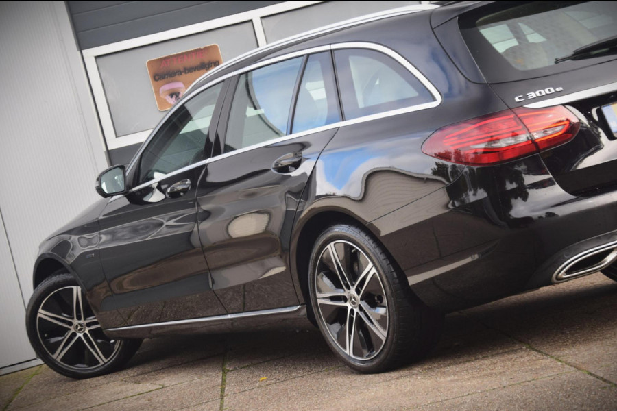 Mercedes-Benz C-Klasse Estate 300 e Business Solution AMG Limited ADAPTIEVE CRUISE/360 CAMERA/APPLE CARPLAY