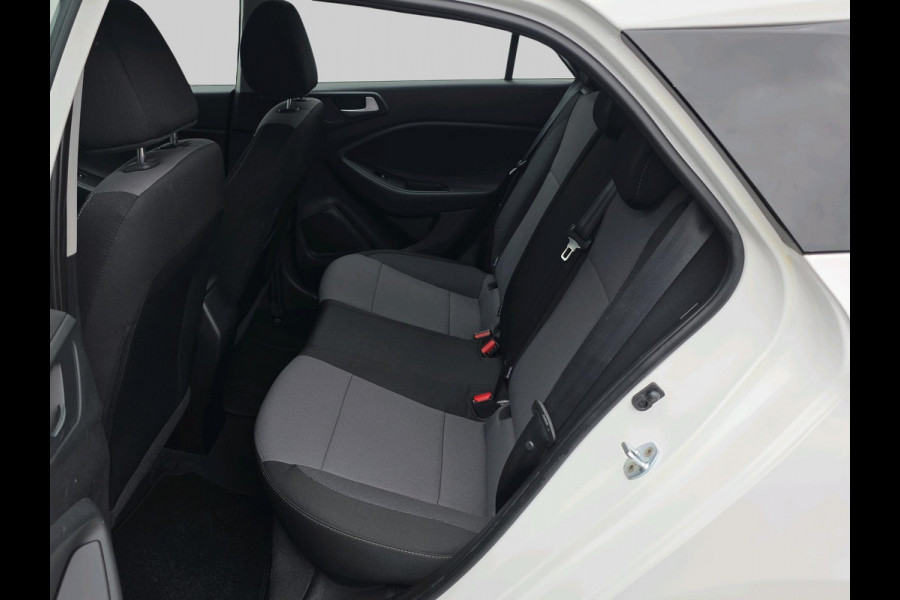 Hyundai i20 1.0 T-GDI Comfort | cruise control | Lane assist | Parkeersensoren | Hyundai i20 1.0 T-GDI Comfort | cruise control | Lane assist | Parkeersensoren |