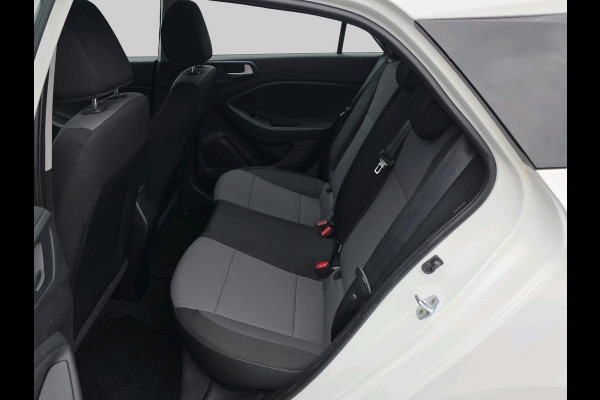 Hyundai i20 1.0 T-GDI Comfort | cruise control | Lane assist | Parkeersensoren | Hyundai i20 1.0 T-GDI Comfort | cruise control | Lane assist | Parkeersensoren |