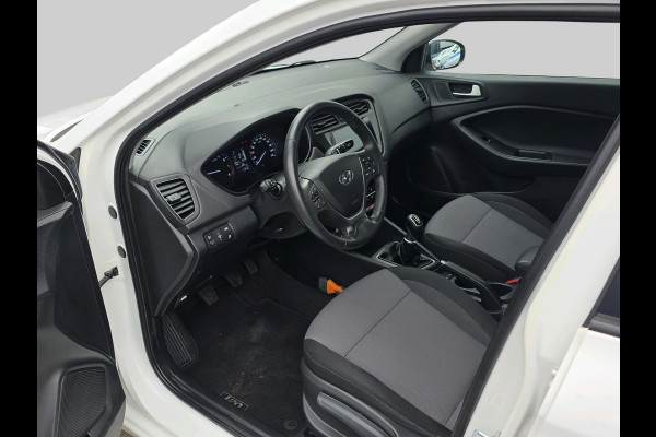 Hyundai i20 1.0 T-GDI Comfort | cruise control | Lane assist | Parkeersensoren | Hyundai i20 1.0 T-GDI Comfort | cruise control | Lane assist | Parkeersensoren |