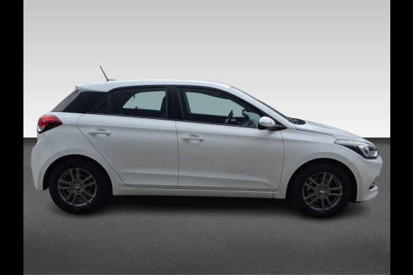 Hyundai i20 1.0 T-GDI Comfort | cruise control | Lane assist | Parkeersensoren | Hyundai i20 1.0 T-GDI Comfort | cruise control | Lane assist | Parkeersensoren |