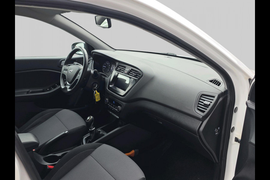 Hyundai i20 1.0 T-GDI Comfort | cruise control | Lane assist | Parkeersensoren | Hyundai i20 1.0 T-GDI Comfort | cruise control | Lane assist | Parkeersensoren |