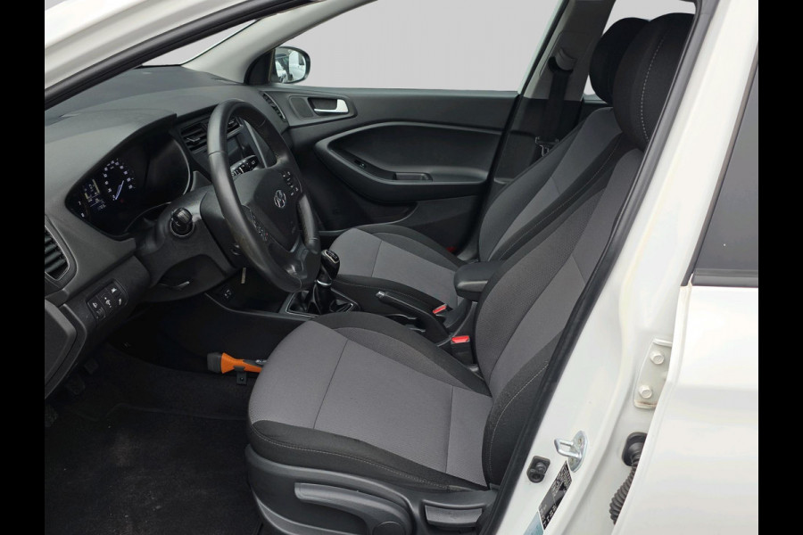 Hyundai i20 1.0 T-GDI Comfort | cruise control | Lane assist | Parkeersensoren | Hyundai i20 1.0 T-GDI Comfort | cruise control | Lane assist | Parkeersensoren |